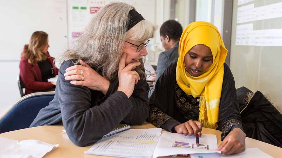 Grundläggande litteracitetsutbildning för vuxna andraspråksinlärare i Norden