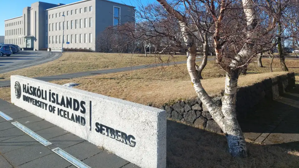 Islands eldste universitet, Háskóli Ísland, ofrer stadig flere kurser på engelsk